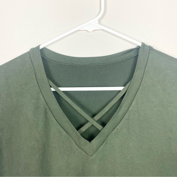 No Brand Basic Dark Green Short Sleeve Criss Cross T-Shirt - Picture 2 of 3